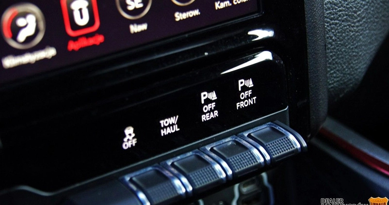 Dodge RAM cena 215000 przebieg: 78000, rok produkcji 2019 z Gdynia małe 781